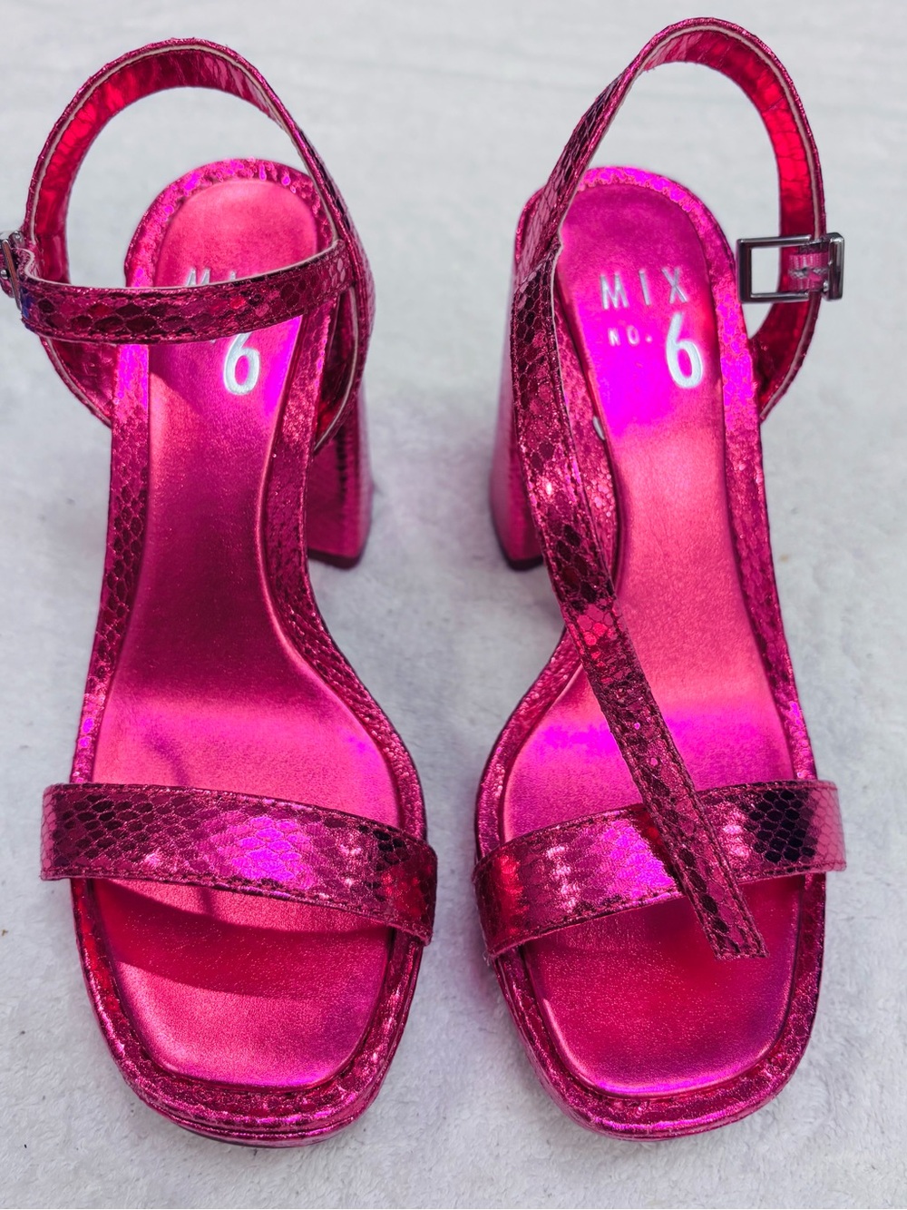Brand New Heels By Mix No. 6 - Size 6 - Heel 4 Inches- Box 20